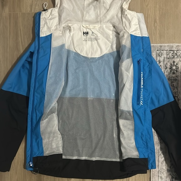 Helly Hansen Colorblock Rain Jacket - Picture 4 of 6